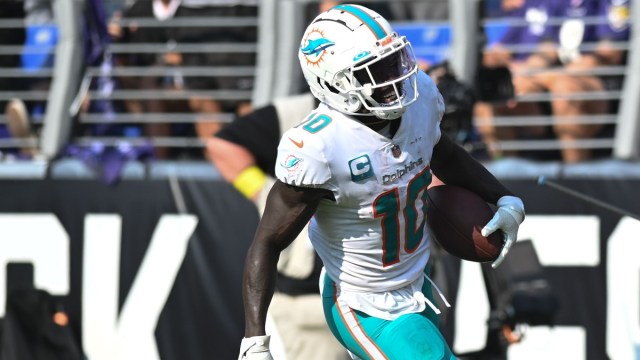 Miami Dolphins wide receiver Tyreek Hill