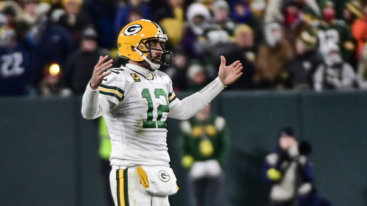 Aaron Rodgers, Antonio Brown protocol violations differ significantly