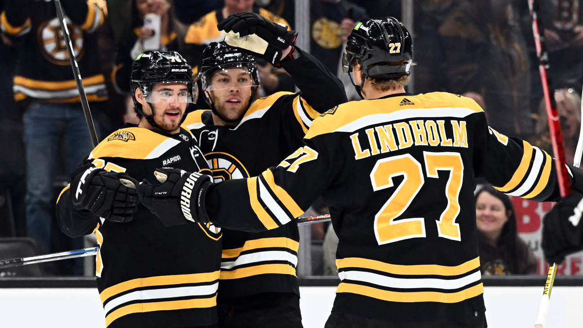 Projected Bruins-Blackhawks Lines: Berkshire Bank Hockey Night In N.E.