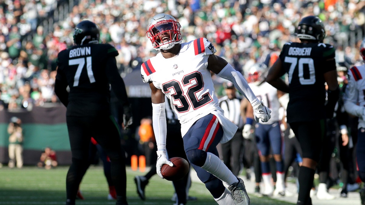 Devin McCourty Won't Change Jersey Number for Superstitious