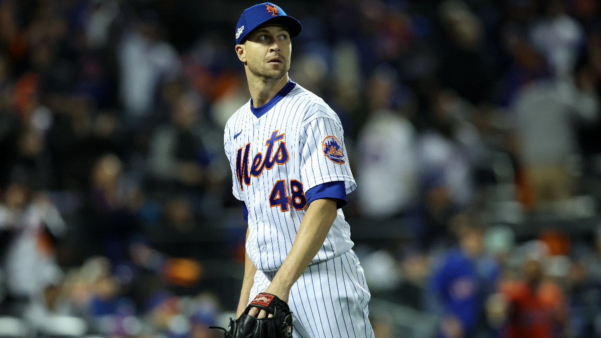 Mets 'talking' with Jacob deGrom but Cy Young contender makes