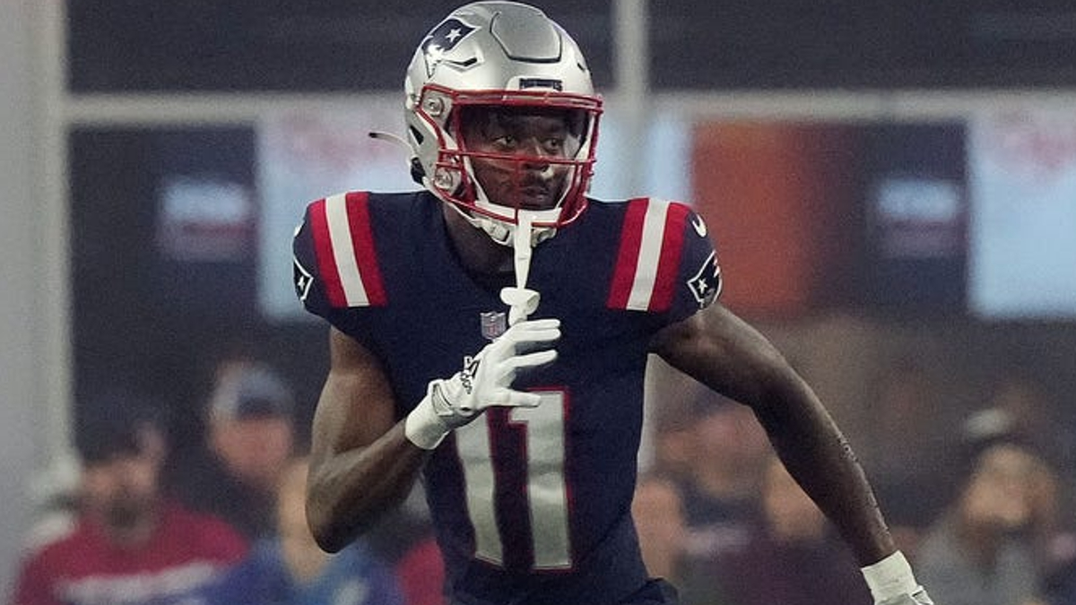 Patriots WR Tyquan Thornton is off and running (and blocking!) in NFL debut