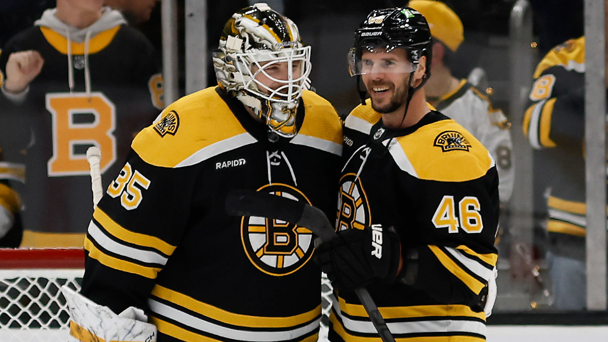 Goalie hugs after each 'W' = a whole lotta love in Boston this