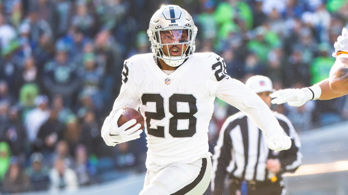 Seahawks get reality check with home OT loss to Raiders, Josh Jacobs