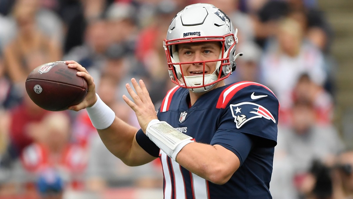 TNF' announcer shares bold predictions for Patriots' Mac Jones