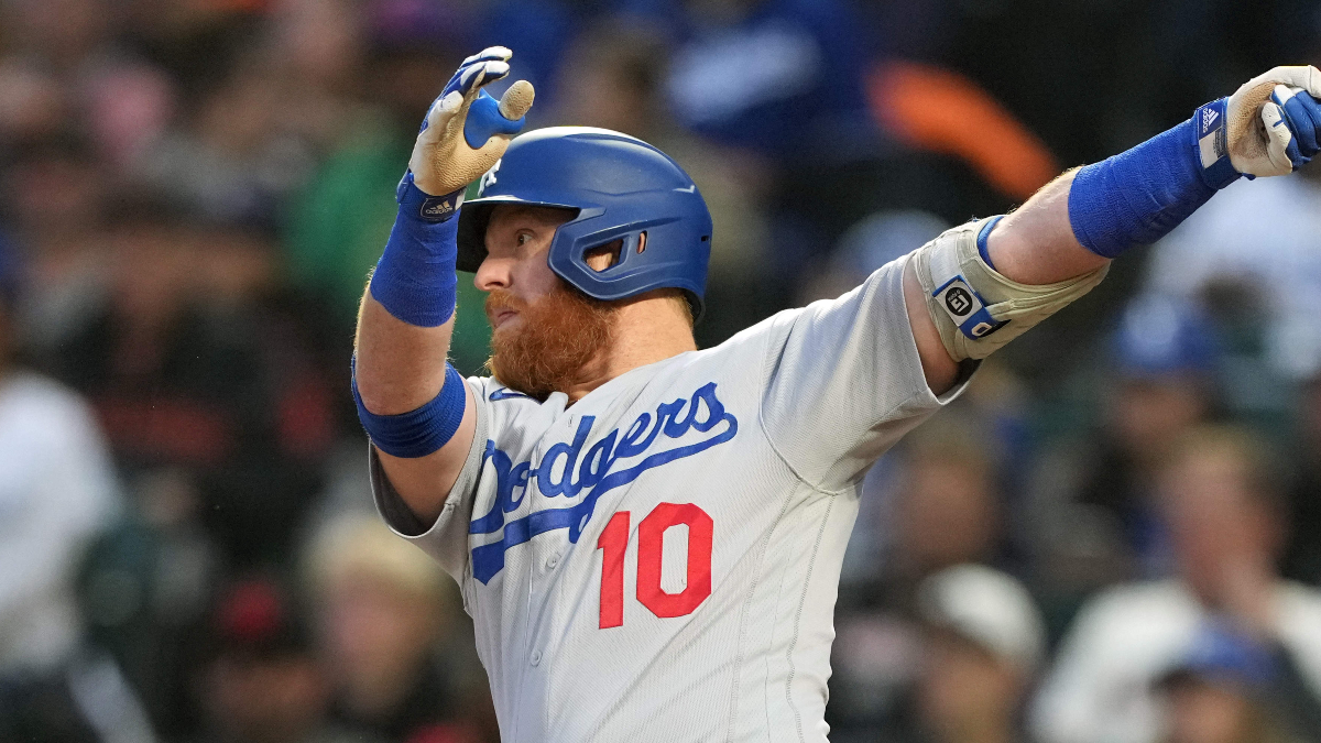 Justin Turner shrugs off report the Red Sox nearly traded him to