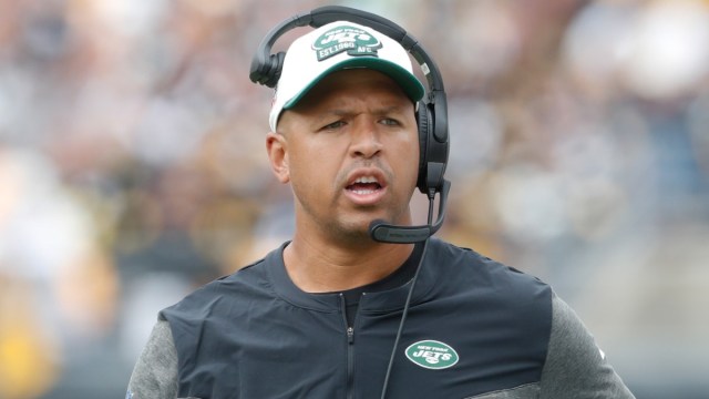 New York Jets wide receivers coach Miles Austin