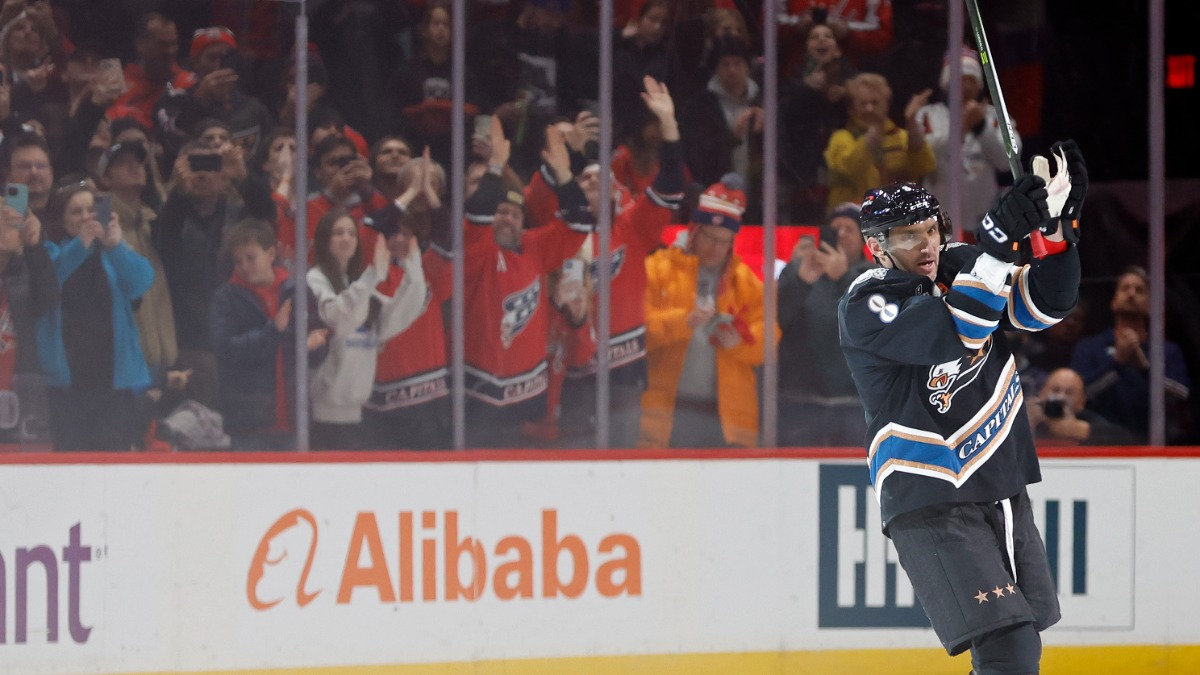 Alex Ovechkin Passes Gordie Howe For Second All-Time In Goals