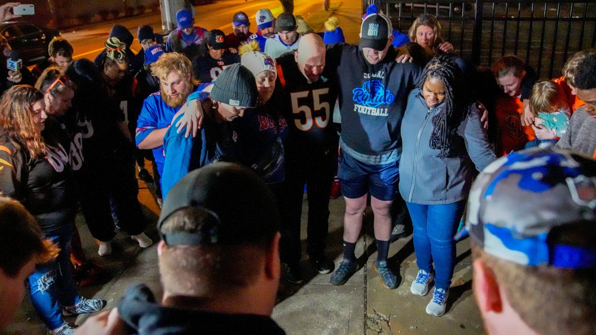 Photos: Fans gather outside Damar Hamlin's hospital, show support