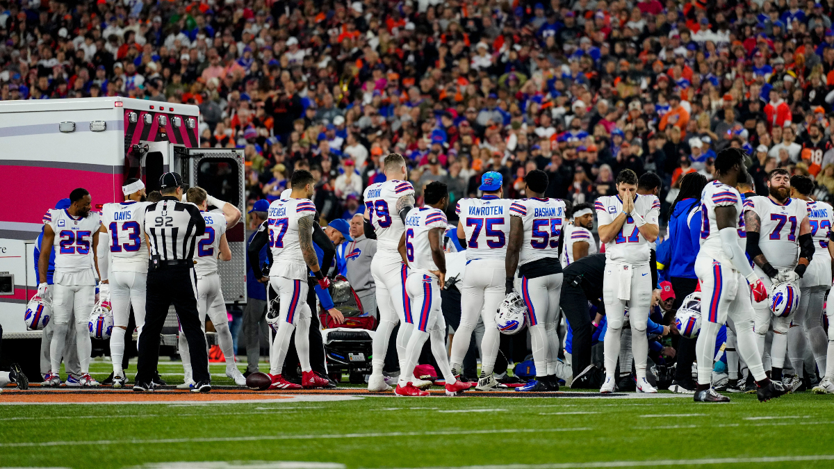 Bills' Hamlin in critical condition after collapse on field; game suspended  – The Oakland Press