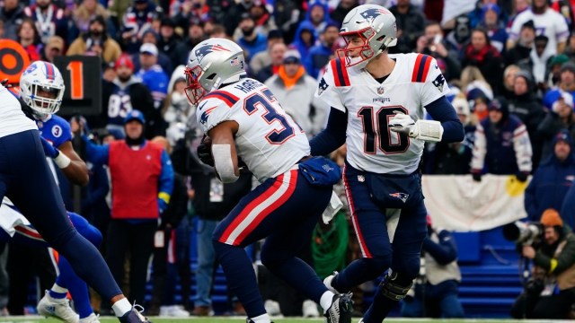 New England Patriots running back Damien Harris and quarterback Mac Jones