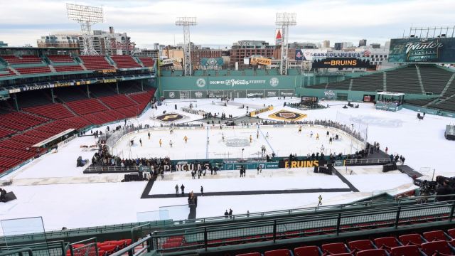 Bruins unveil 2023 Winter Classic jerseys to be worn at Fenway Park