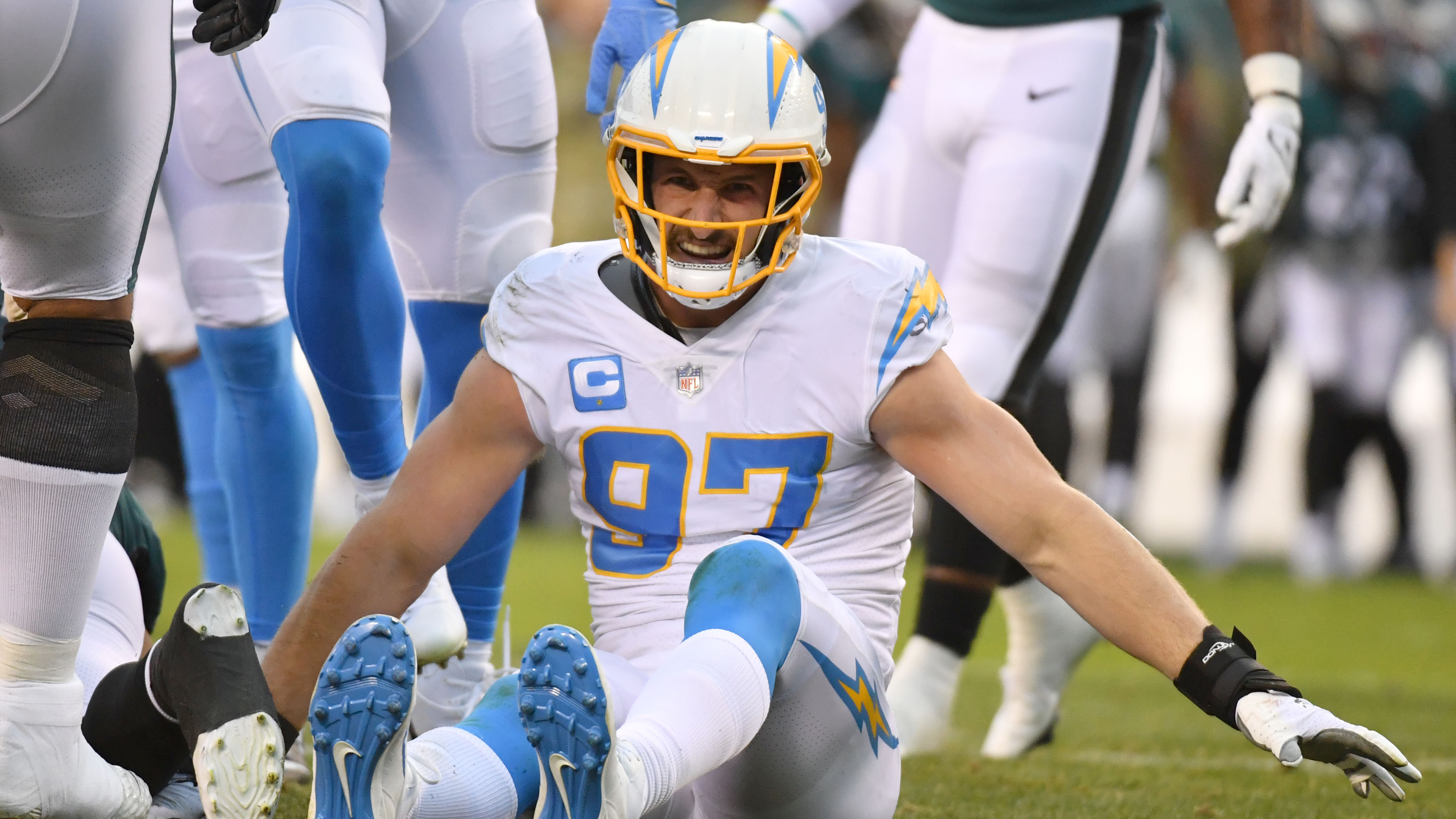 Eagles Fans Rattle Chargers' Joey Bosa At NFC Championship