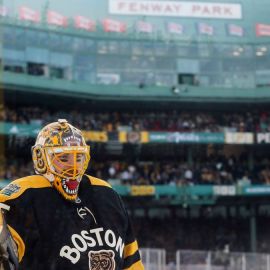 Boston Bruins goalie Linus Ullmark