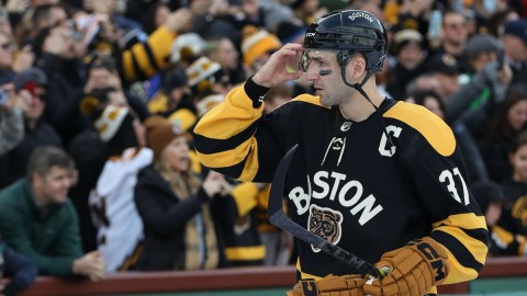 Bruins and Canadiens weave history into Winter Classic jerseys