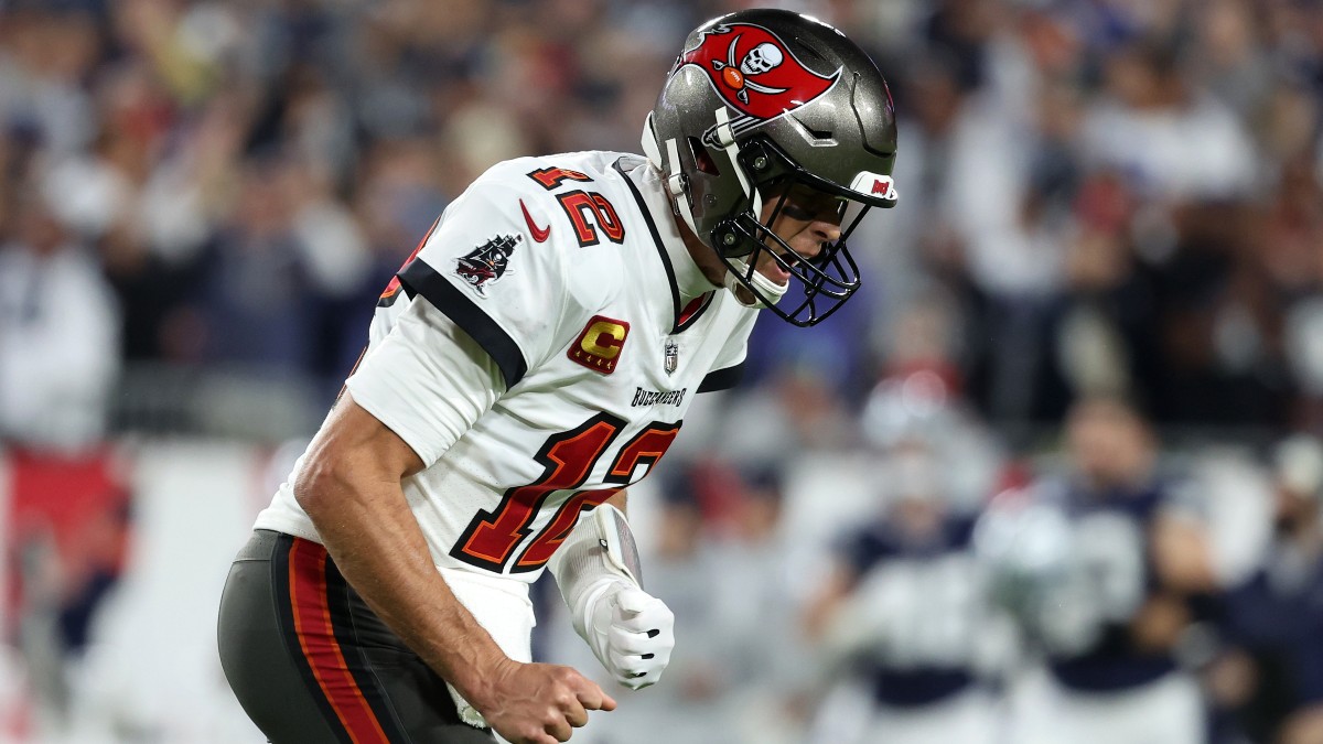 Buccaneers' Tom Brady could face possible fine for 'dirty' slide vs. Cowboys  in wild-card game 