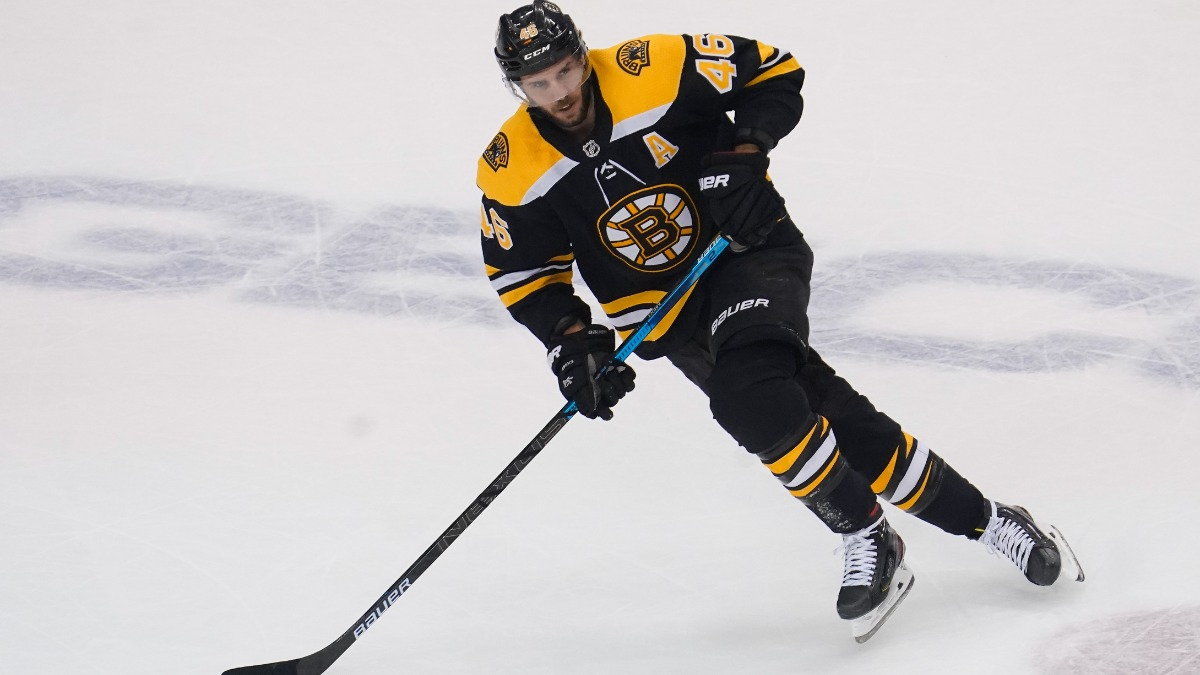 Bruins Forward David Krejci Injured, Will Not Travel To New Jersey – Black  N' Gold Hockey