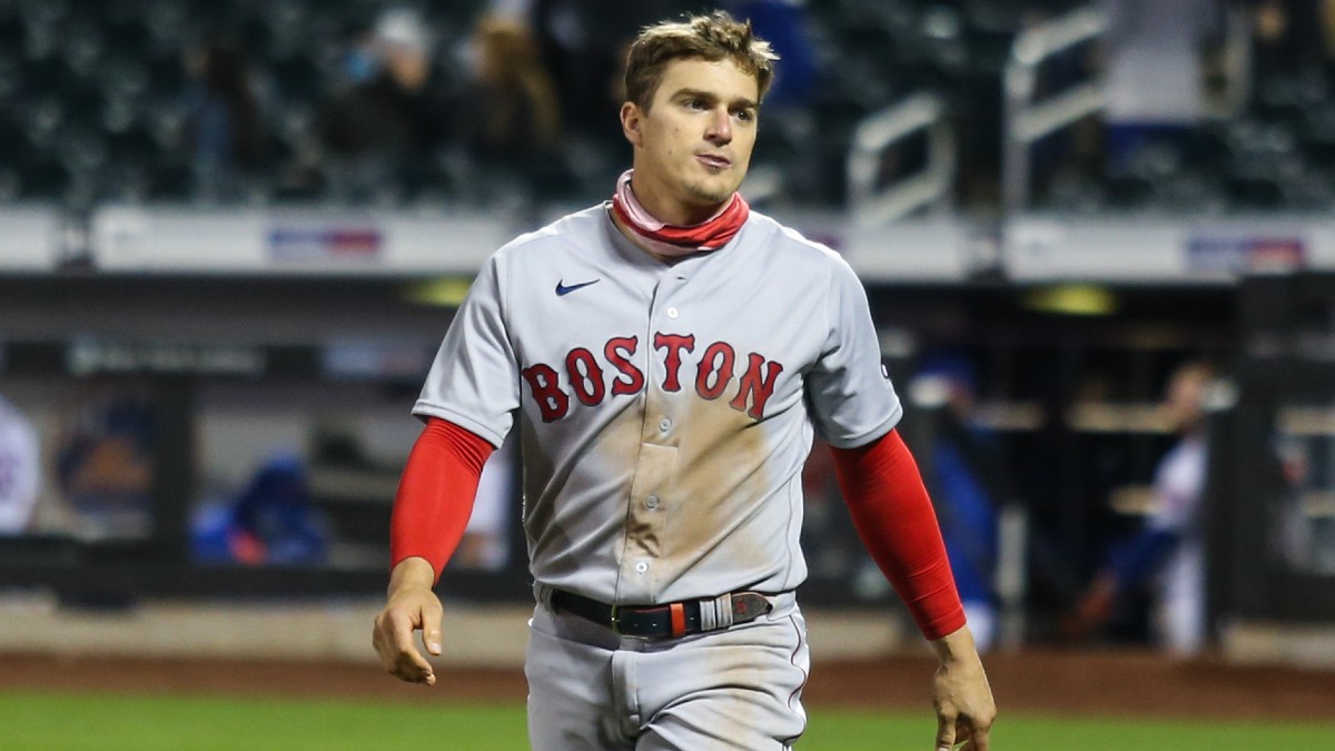 Red Sox's Kiké Hernández Gives Hilarious Winter Classic Weather Report