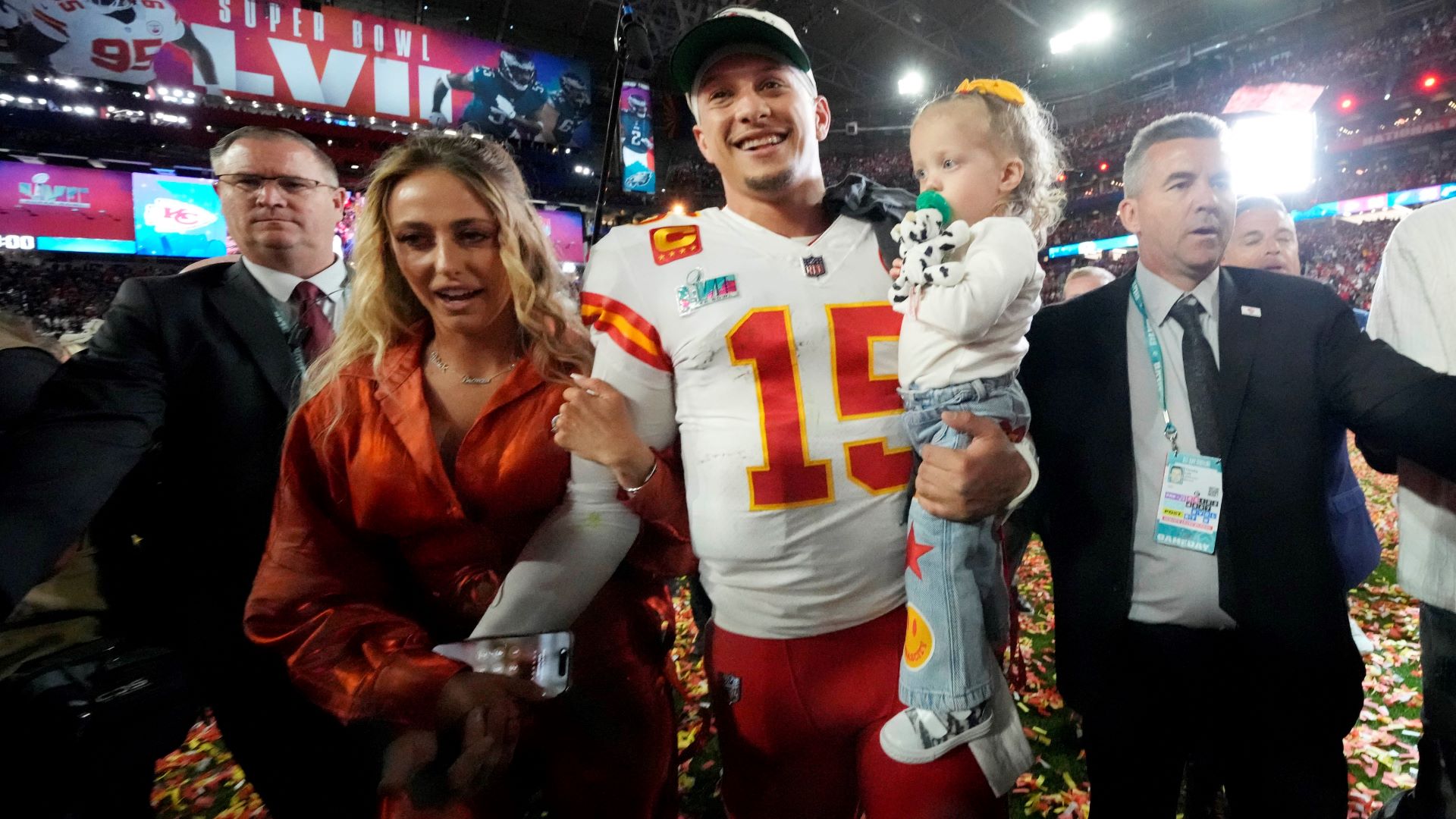 Brittany Mahomes M.I.A. from Patrick Mahomes' White House visit with the KC  Chiefs