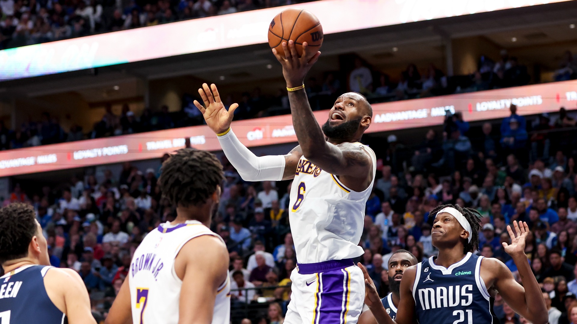 LeBron James Injury: Lakers’ Playoff Chances Plummet After Report ...