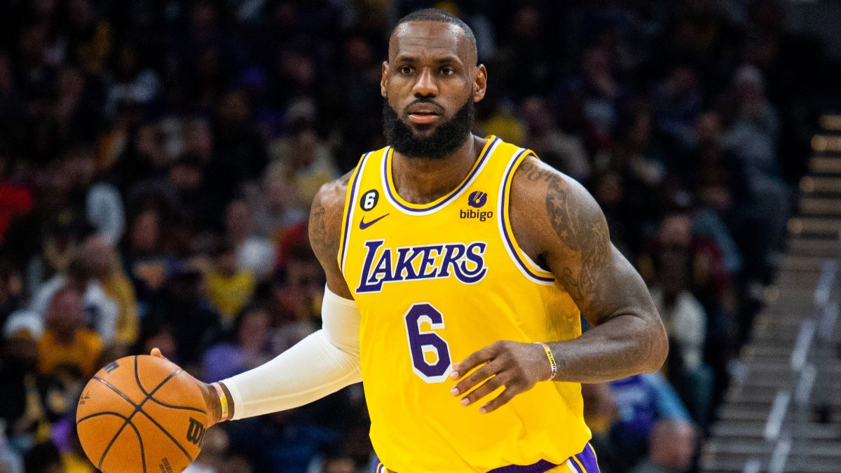 LeBron James Addresses Potential Kyrie Irving-To-Lakers Trade