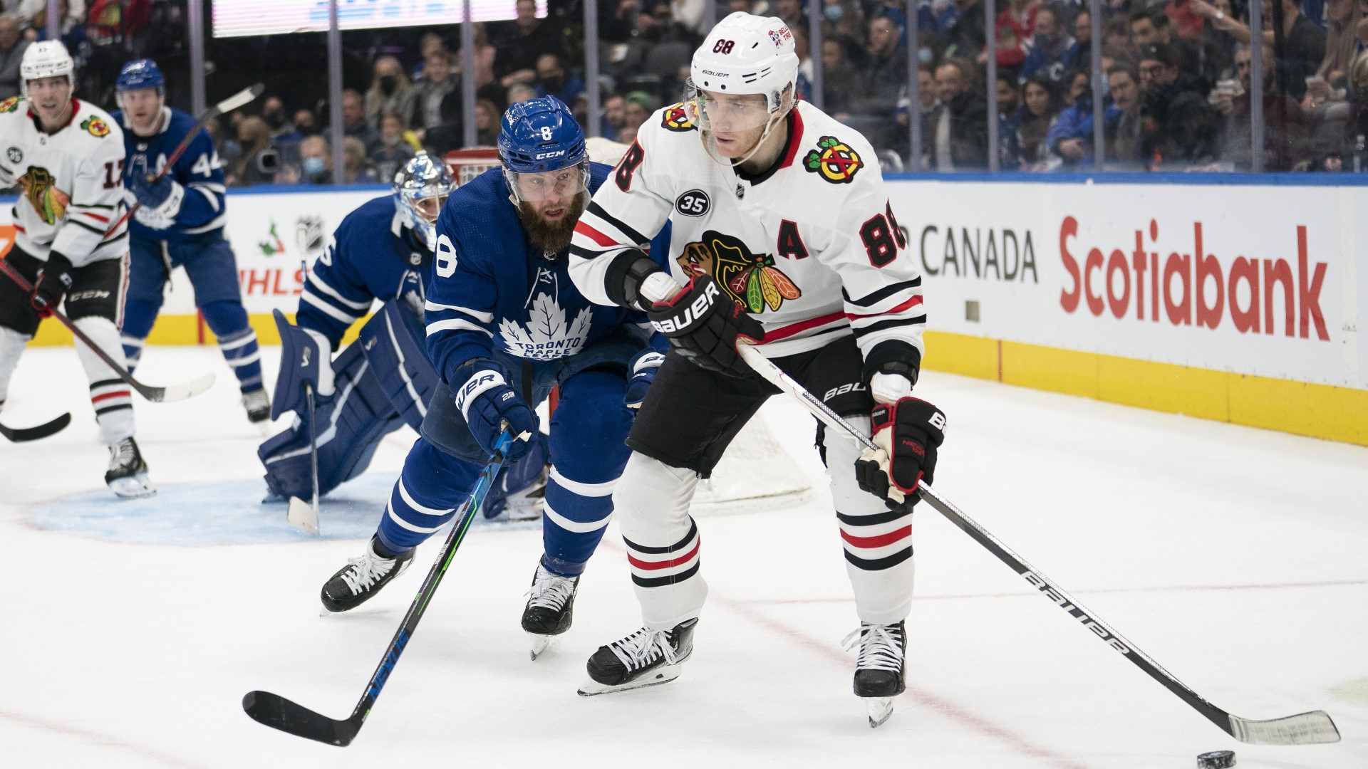 Two Bruins Rivals Reportedly In Mix For Patrick Kane Before Deadline