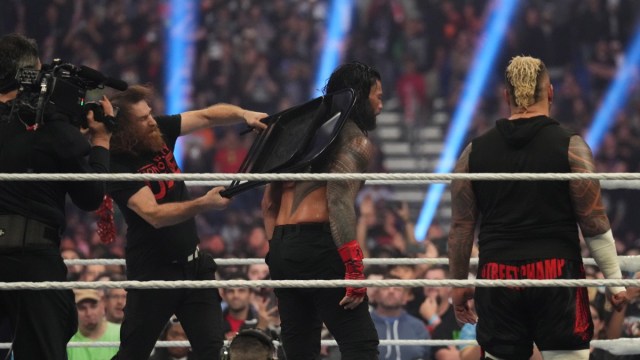 WWE superstars Sami Zayn, Roman Reigns, Solo Sikoa