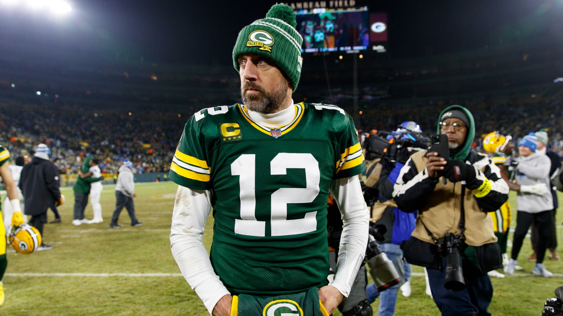 Nfl Rumors Aaron Rodgers Ends Four Day Darkness Retreat