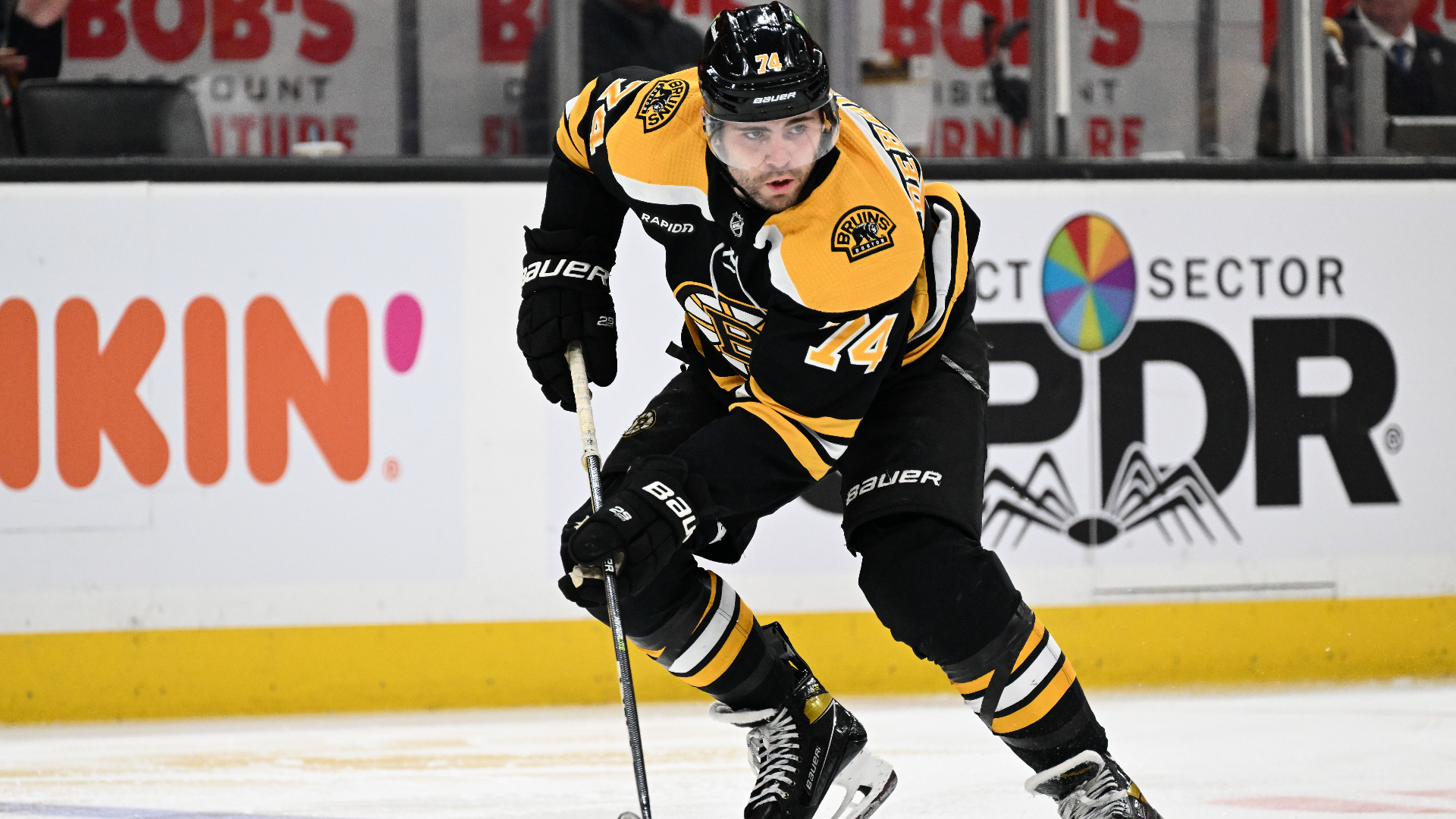 2023 Winter Classic: Bruins beat Penguins behind 2 goals from Jake DeBrusk
