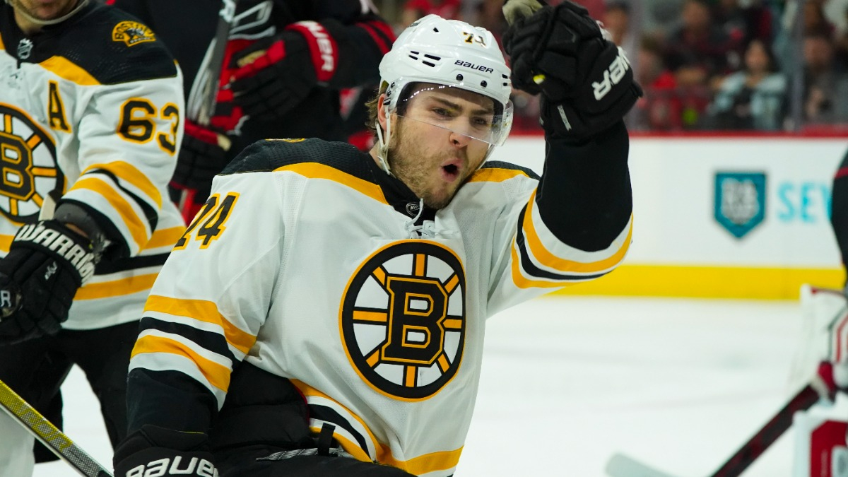 Bruins Injuries: Latest On Jake DeBrusk, Tomas Nosek