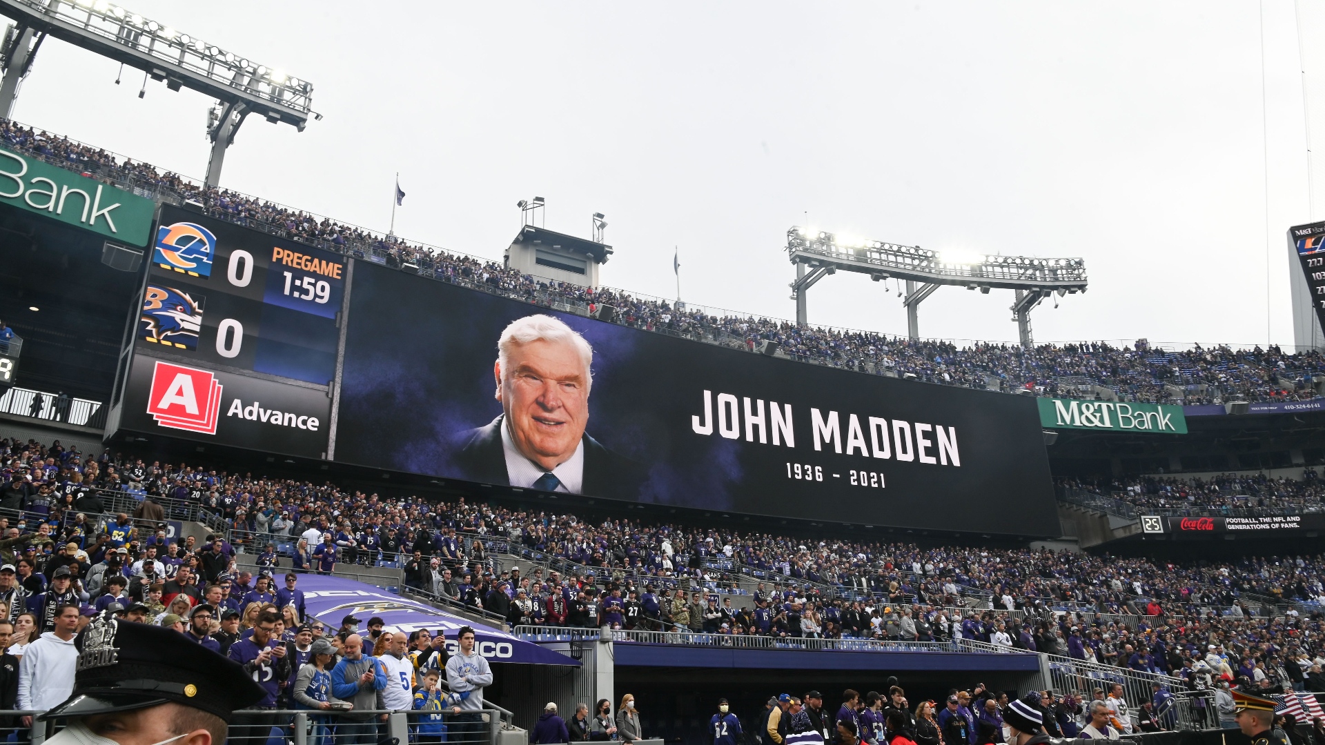 Bill Belichick pays tribute to John Madden during Patriots