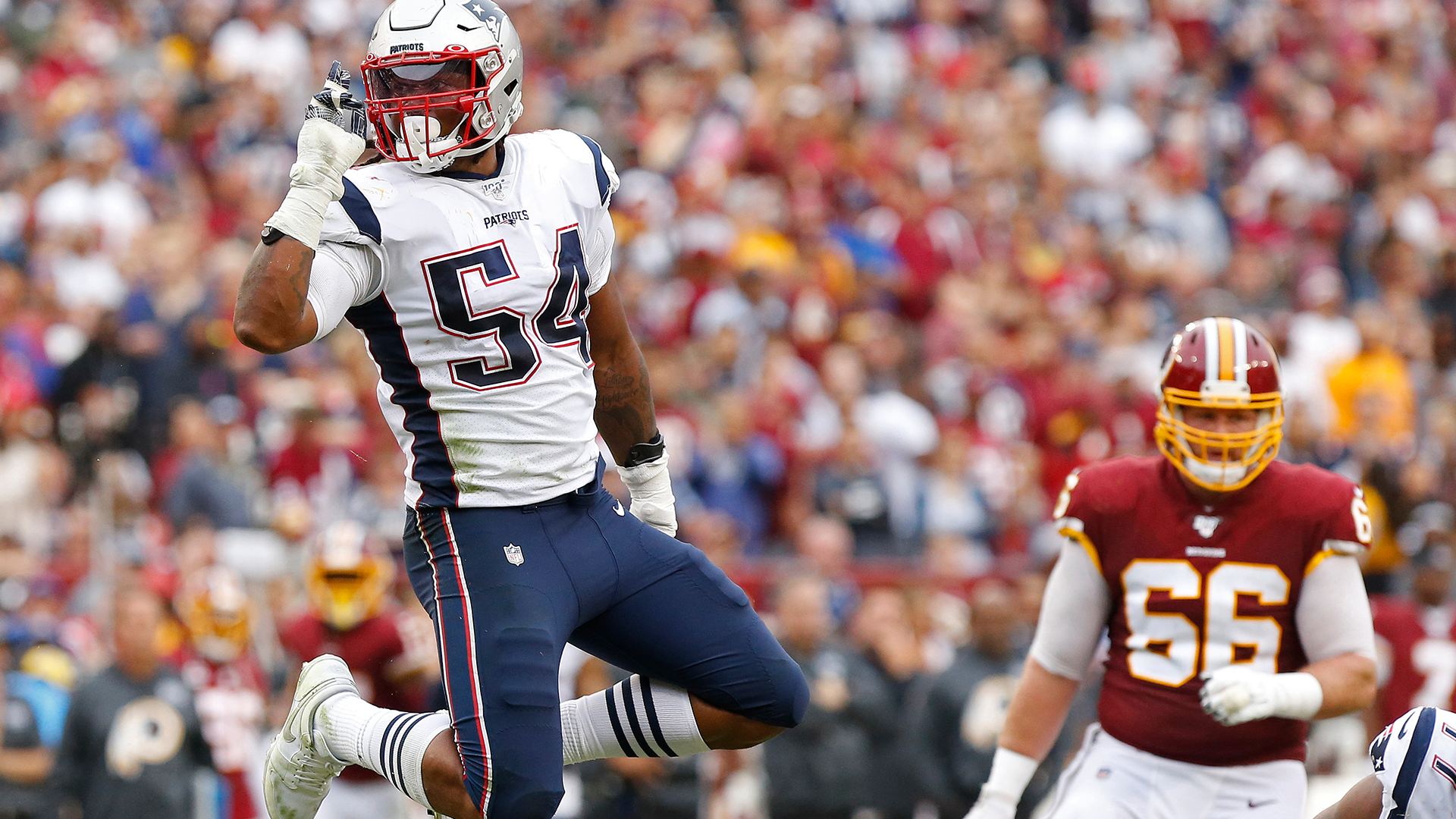 Watch Dont'a Hightower Fire Up Patriots Teammates As They Exit Locker Room  