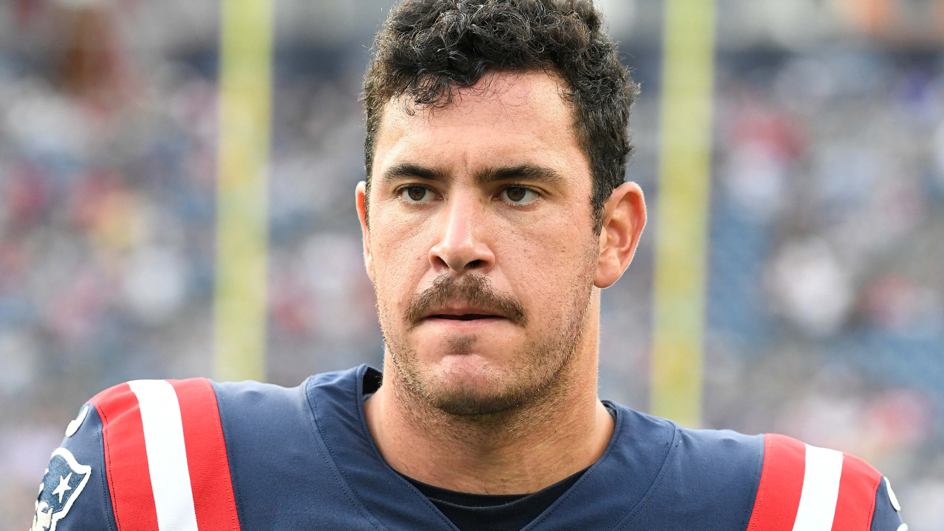 Patriots reportedly re-sign long snapper Joe Cardona to 4-year deal