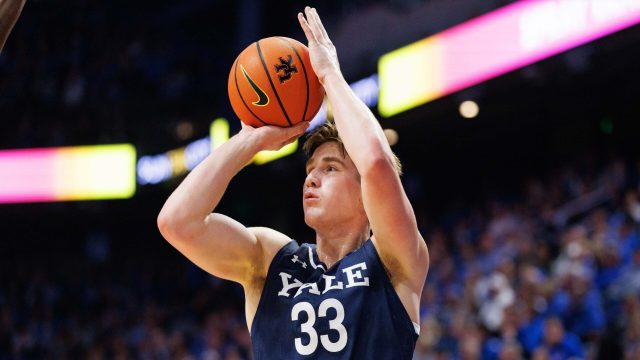 NCAA Basketball: Yale at Kentucky