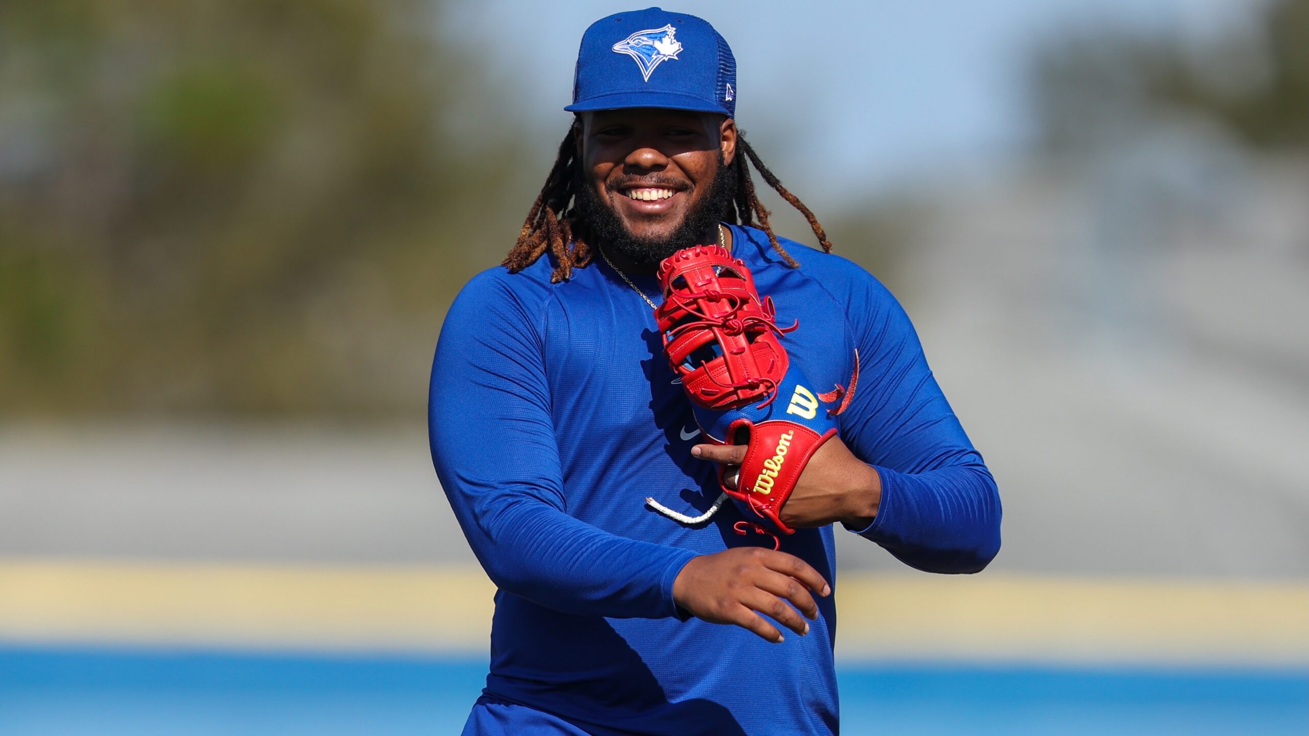 Toronto Blue Jays slugger Vladimir Guerrero Jr. day-to-day with right knee  inflammation