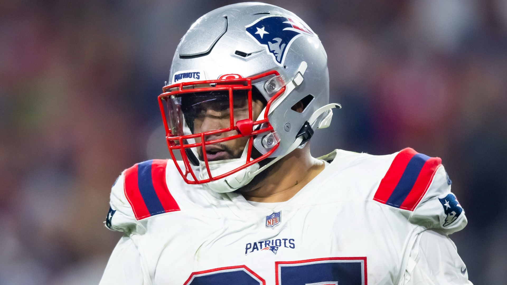 Patriots reportedly sign injured LB Raekwon McMillan to new deal