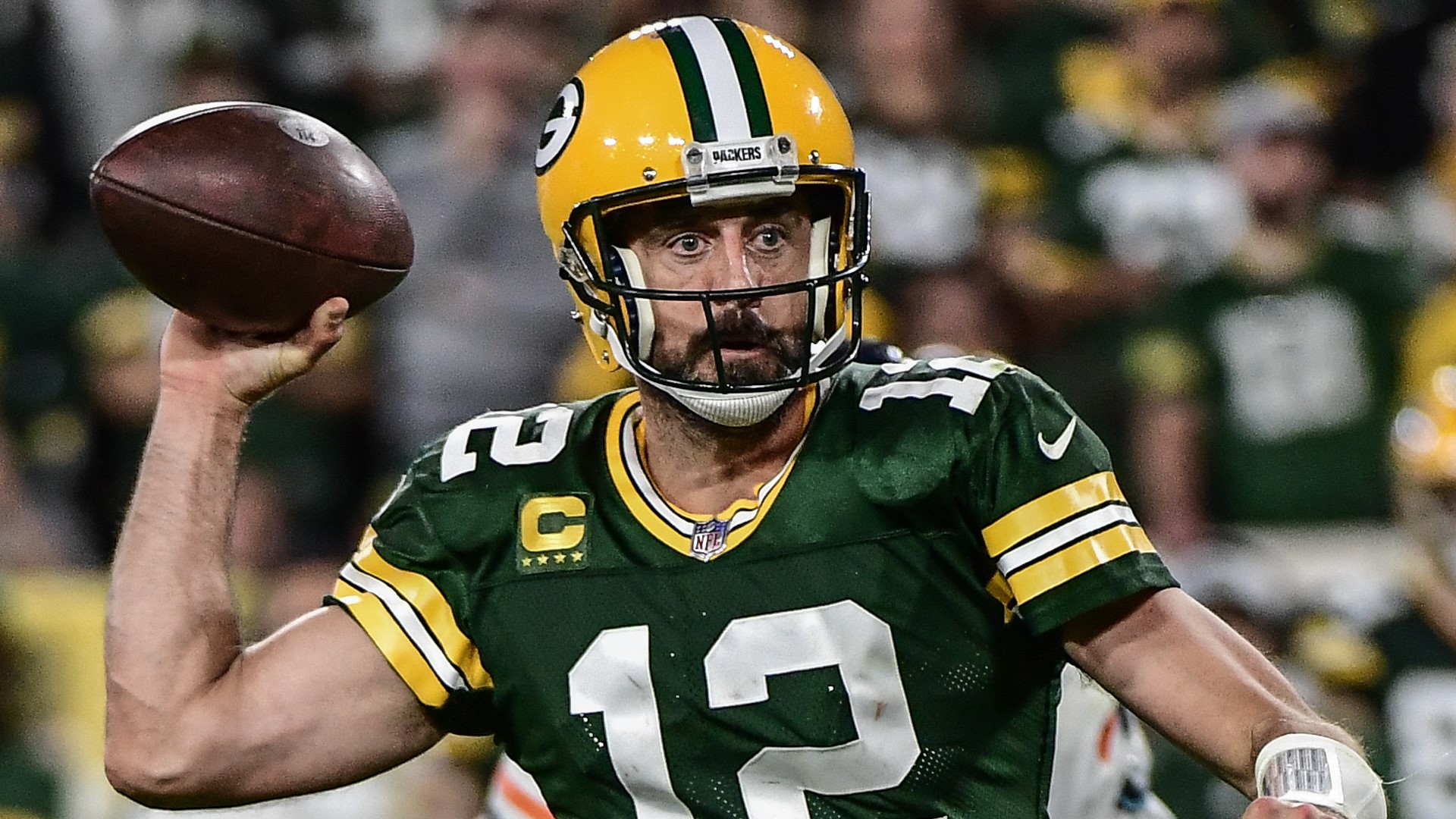 Jets officially trade for Aaron Rodgers in blockbuster deal with Packers