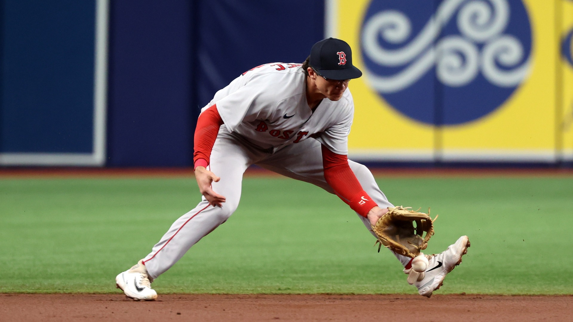 Red Sox Notes: Failure To Make Routine Plays ‘Frustrates’ Alex
Cora