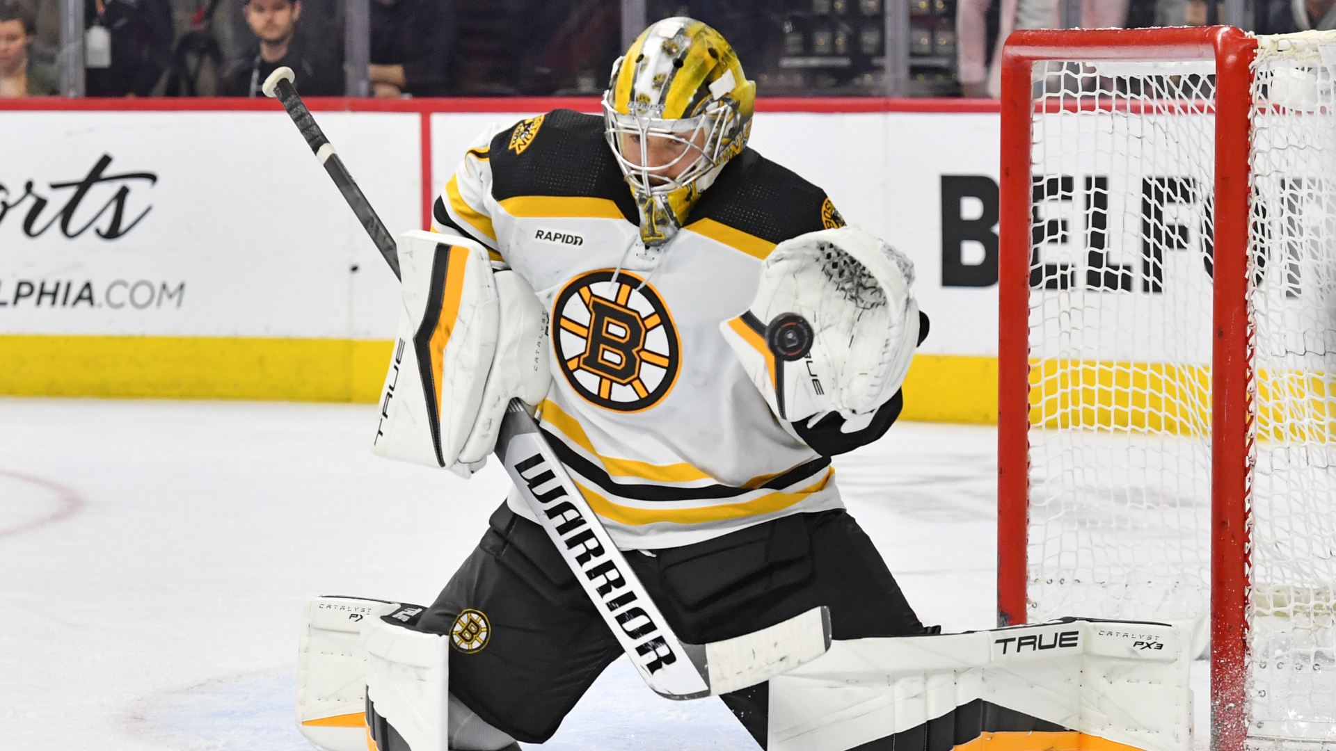 Goalie Jeremy Swayman is back at Bruins practice and appears close to  playing - The Boston Globe