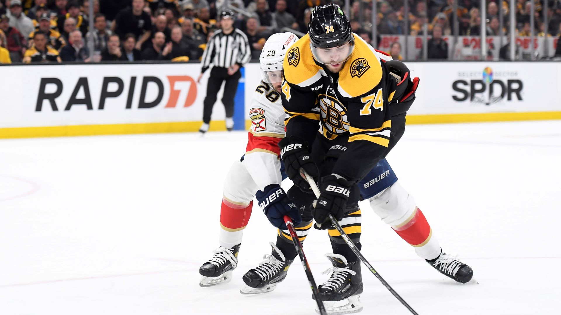 Jake DeBrusk hopes to avoid free agency, re-sign with Bruins