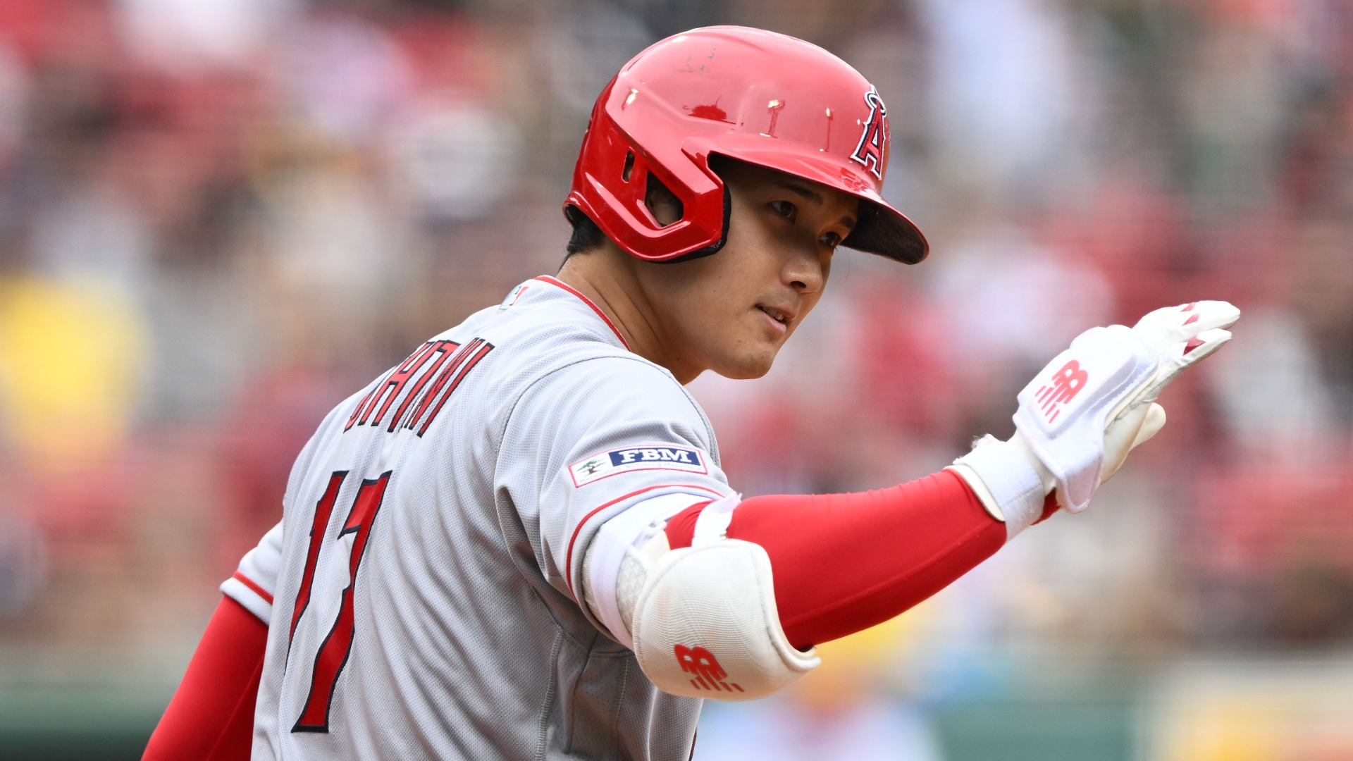 Download Shohei Ohtani In Batting Position Wallpaper