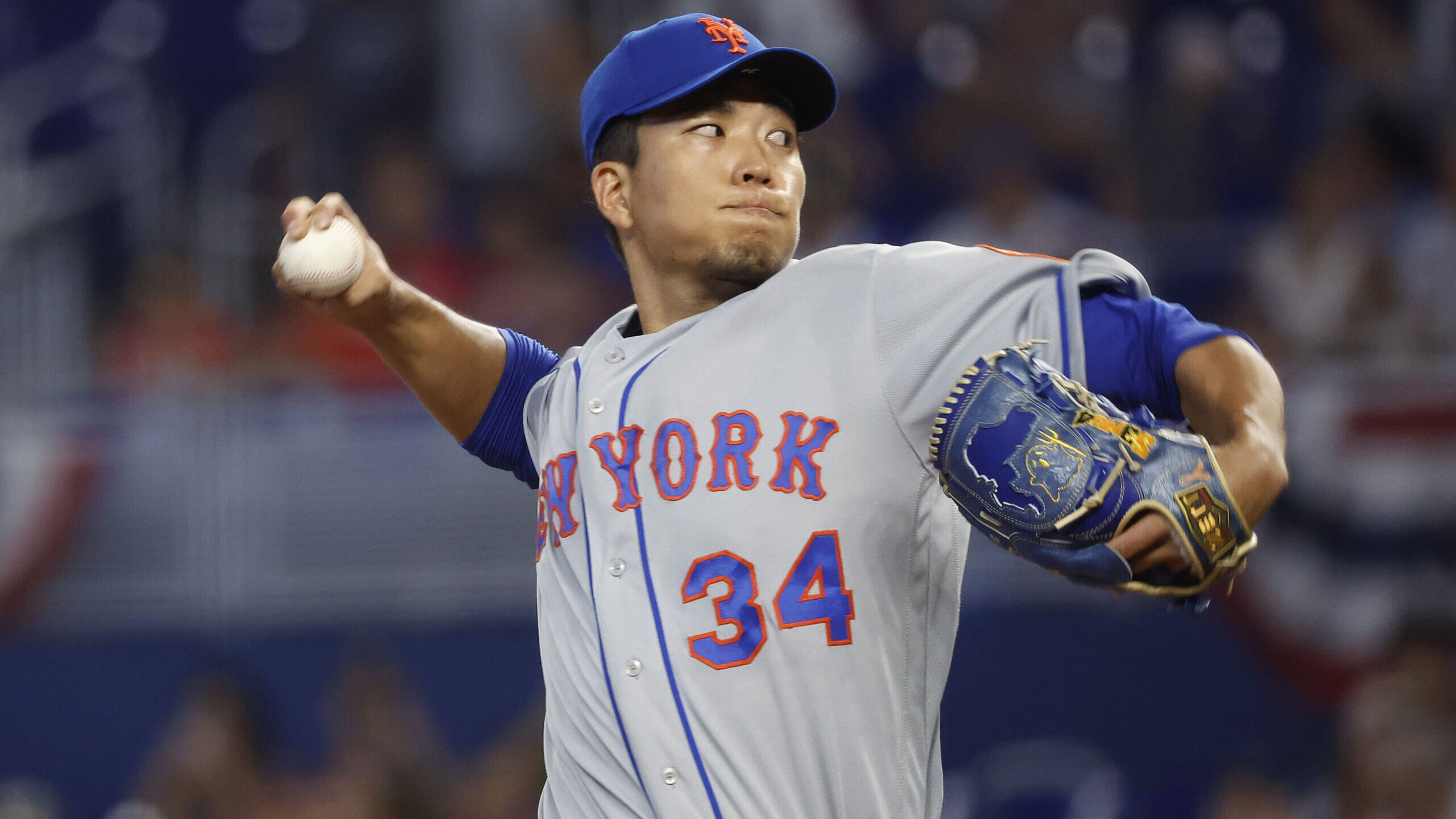 Kodai Senga mystifies Marlins to win home debut with Mets - The