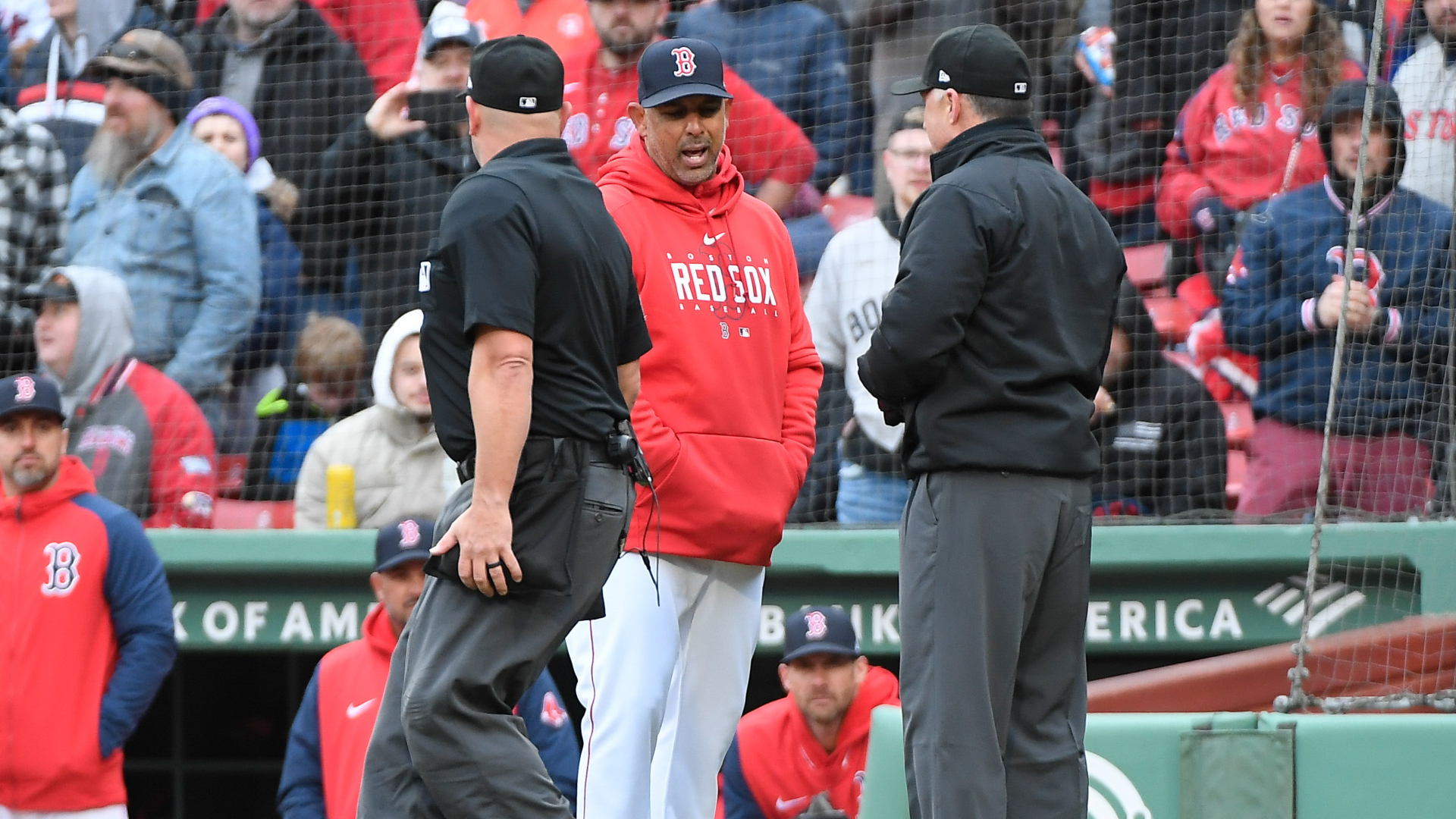 Red Sox Hire Alex Cora As Manager - MLB Trade Rumors