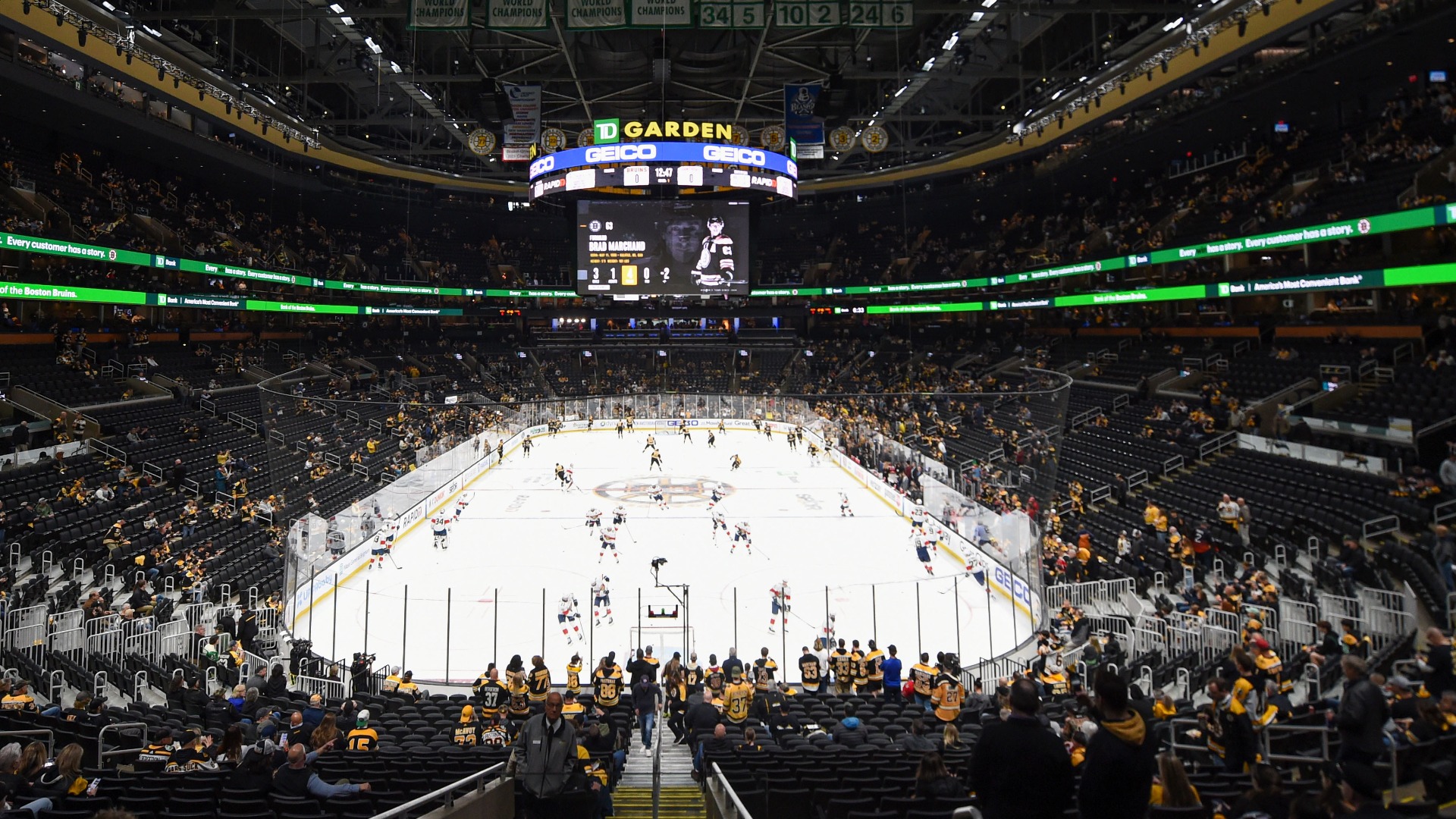 Boston Bruins face the Blackhawks in season opener at TD Garden