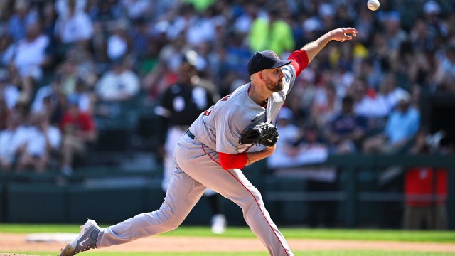 MLB player Daniel Norris lives in a van behind Florida Wal-Mart - CBS News