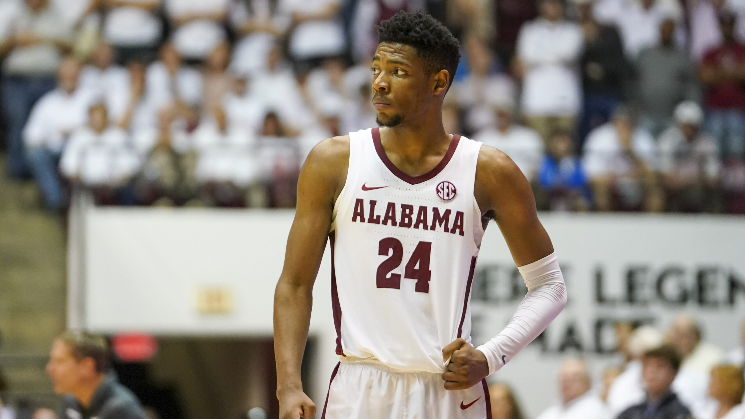 Victor Wembanyama, Scoot Henderson video from NBA G League episode