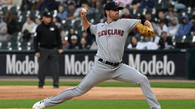MLB: Cleveland Guardians at Chicago White Sox