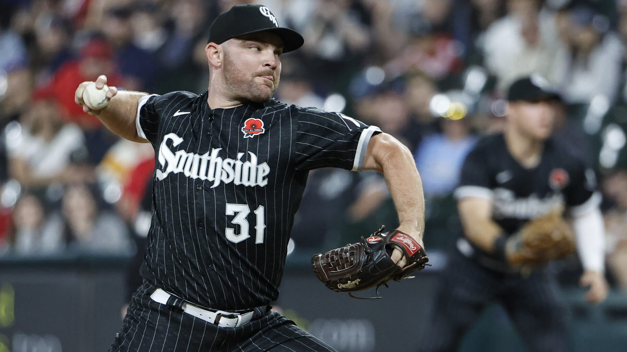 White Sox place Liam Hendriks on IL with right elbow inflammation