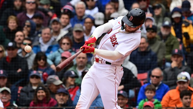 Boston Red Sox right fielder Alex Verdugo