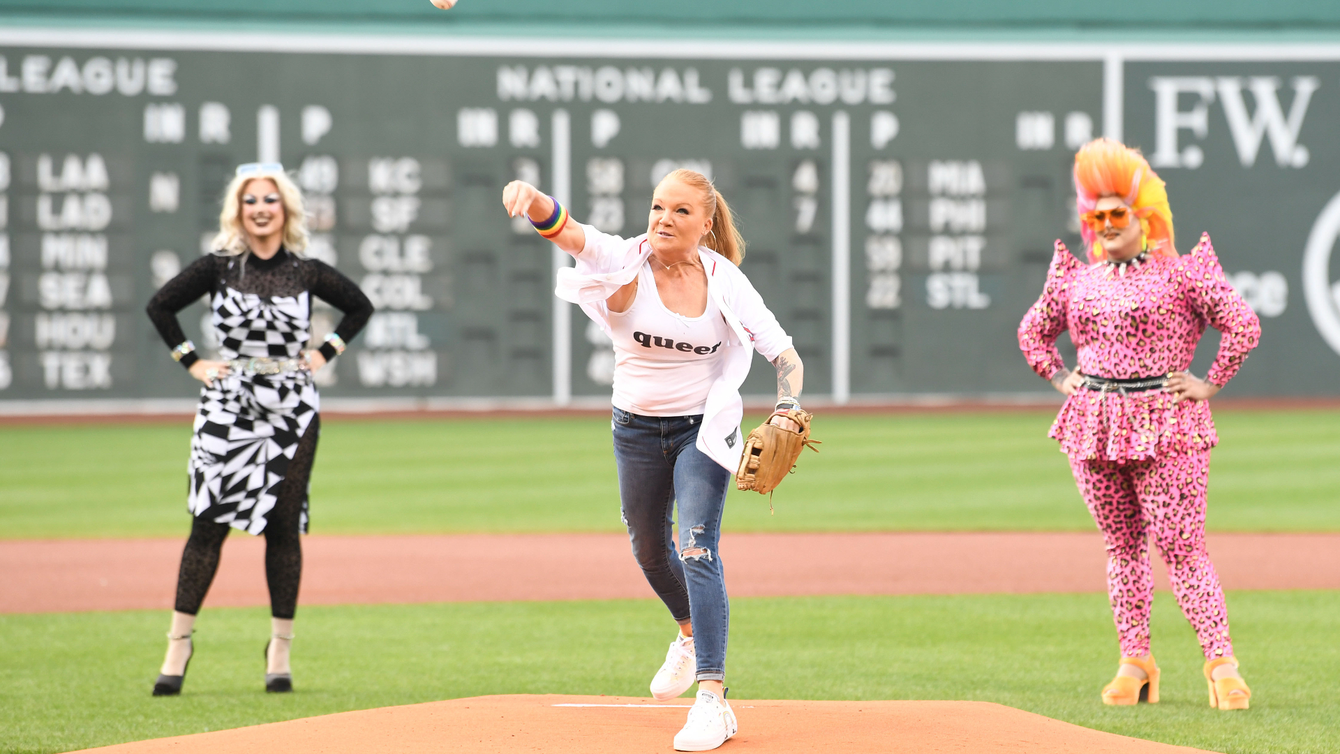 Pride Night returns to Fenway Park as Red Sox celebrate LGBTQ fans -  Outsports